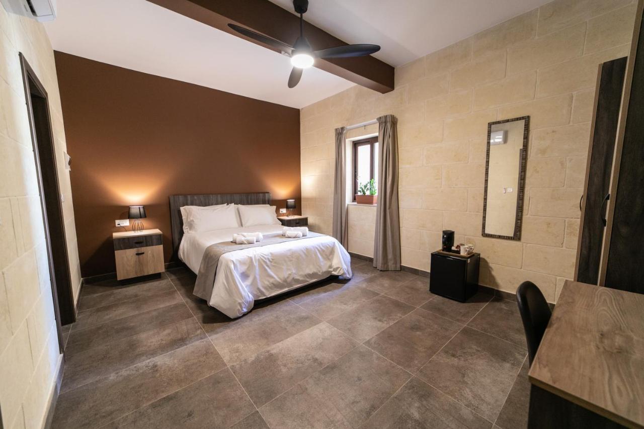 49 Sunrise Lodge Għajnsielem Exterior foto